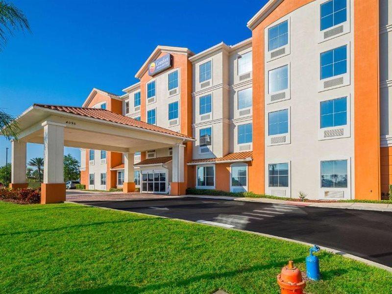 Comfort Inn & Suites Maingate South Davenport Extérieur photo