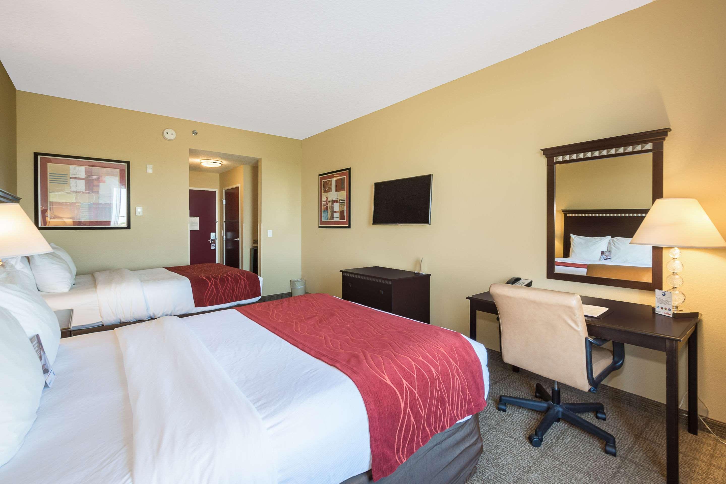 Comfort Inn & Suites Maingate South Davenport Extérieur photo